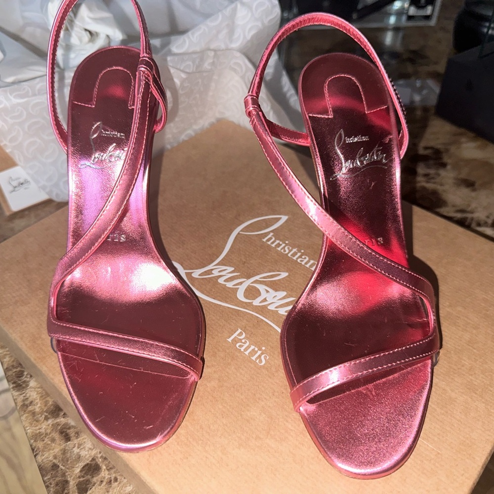 Christian Louboutin Rosalie 100 Leather
Sandal 37.5